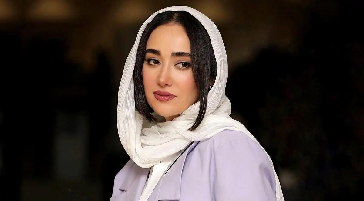 بهاره افشاری در استایل بهاری و جذاب خیابان‌های تهران | ترندهای جدید جین در دنیای مد