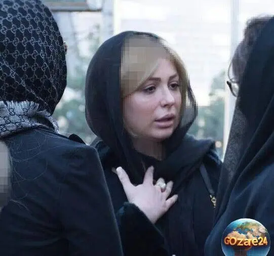 تصاویر و واکنش‌های همدردی بازیگران در مراسم ختم پدر نیوشا ضیغمی + چهره‌های مشهور در کنار خانواده