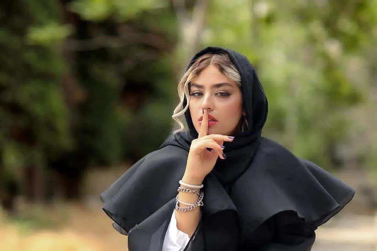 تصویر خاطره‌انگیز از پشت صحنه سریال «پدر» با حضور ریحانه پارسا و مهدی سلطانی