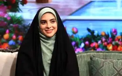 بیوگرافی دلارام سنجری مجری محبوب شبکه آی‌فیلم با عکس‌ها و جزئیات زندگی حرفه‌ای