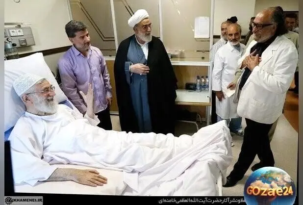 نشست فرهنگی هنرمندان پیشکسوت در هتل انقلاب با حضور وزرای ارشاد و فعالان عرصه هنر و ادبیات