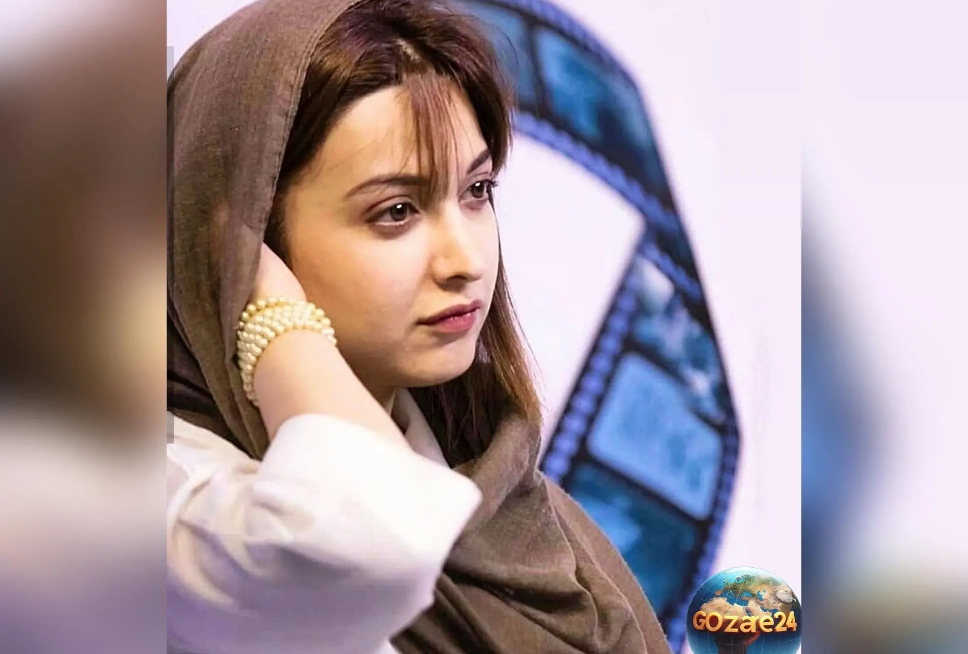 عکسی متفاوت از روشنک گرامی در کنار آباژور با طرح خلاقانه فرش ایرانی در صفحه اینستاگرامش