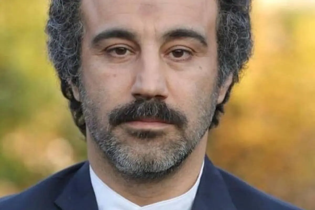 خانه لوکس و دلباز پدر محسن تنابنده؛ نگاهی به چیدمان شیک و مبلمان لاکچری منزل نقی سریال پایتخت