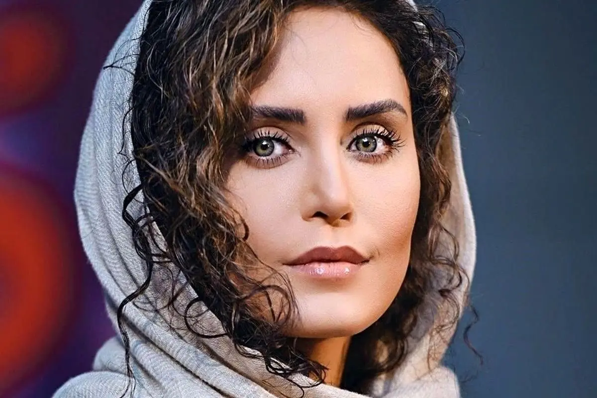 الناز شاکردوست با استایل خاص و متفاوت؛ چمدانی پر از گل و سیبهای سرخ در جدیدترین تصاویر لاکچری