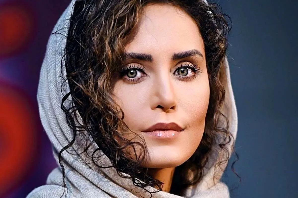 الناز شاکردوست با استایل خاص و متفاوت؛ چمدانی پر از گل و سیب‌های سرخ در جدیدترین تصاویر لاکچری