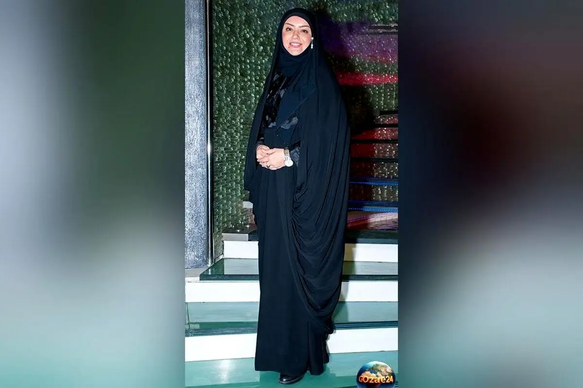 الهام چرخنده در روز حجاب و عفاف ۱۳۹۵ با اهدای ۱۰۰۰ چادر به بانوان تهران و امضای طومار حمایت از قانون حجاب و عفاف