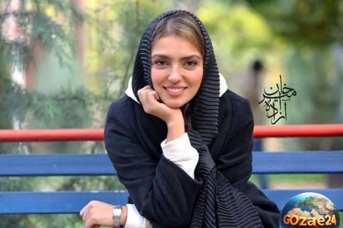 تصویر جدید مونا کرمی با لبخند دلنشین و استایل خاص در اینستاگرام | زیباترین لحظه‌های بازیگر معروف