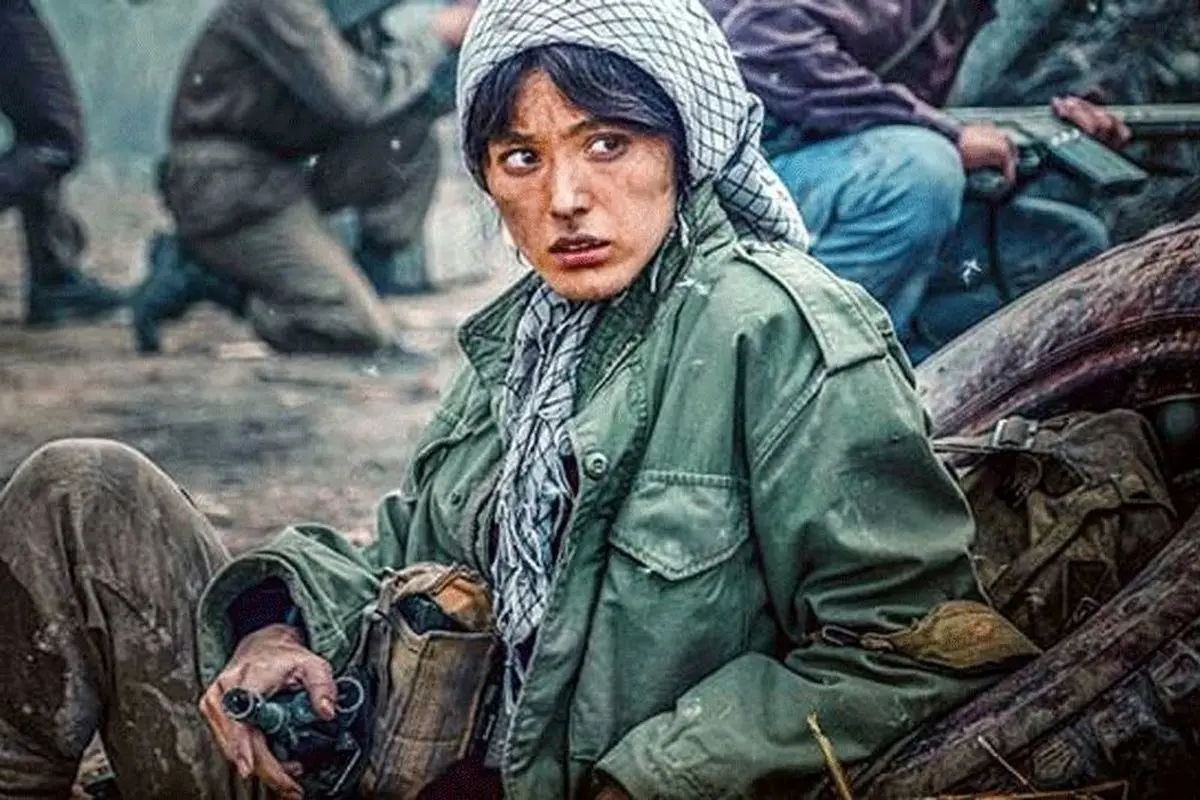 فرشته حسینی با لباس سربازی و چفیه در اینستاگرام؛ خط و نشان معنادار بازیگر موفق ایرانی-افغانستانی