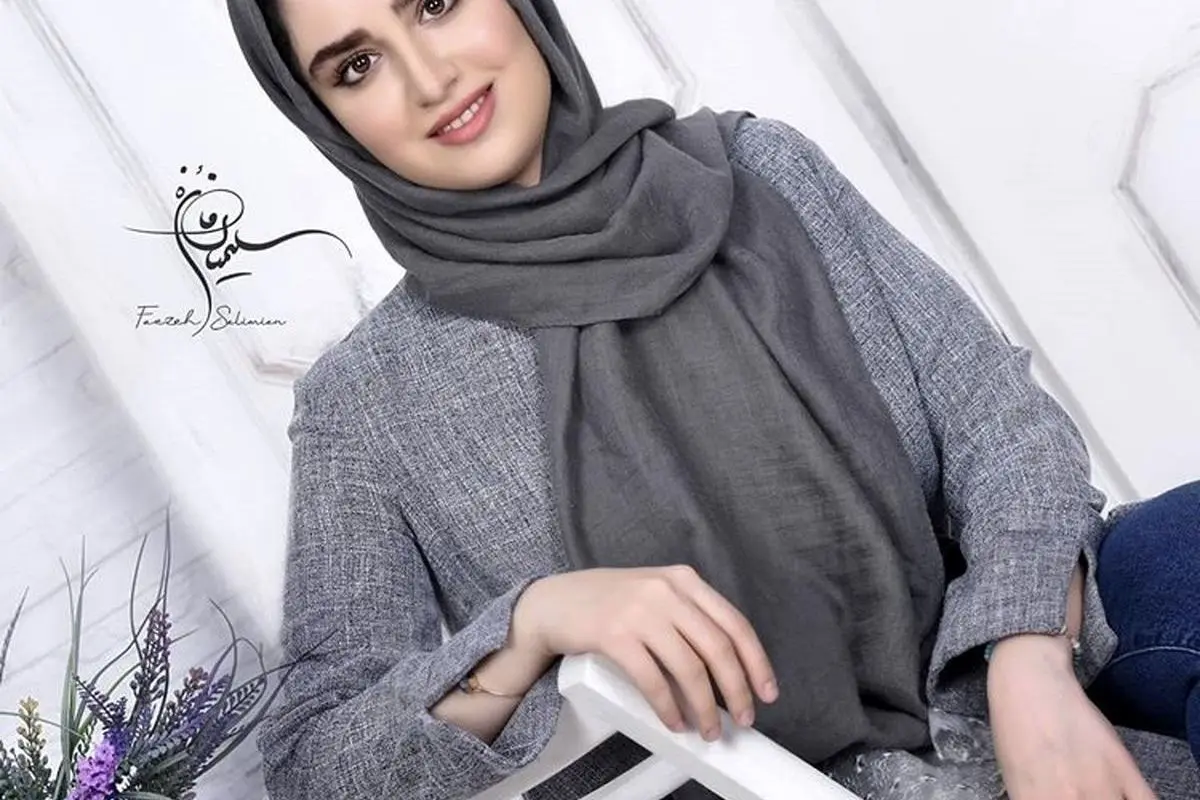 هانیه غلامی، بازیگر پرکار و کتابخوان حرفه‌ای با مجموعه کتابخانه شخصی در اینستاگرام