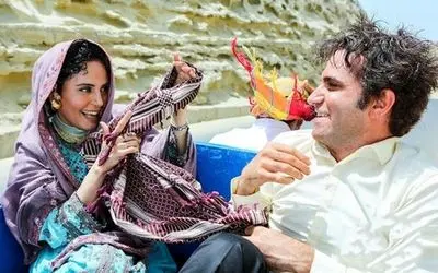 تصویر پشت صحنه فیلم «شبی که ماه کامل شد» و سفره رنگارنگ الناز شاکر دوست با دوستان بازیگر