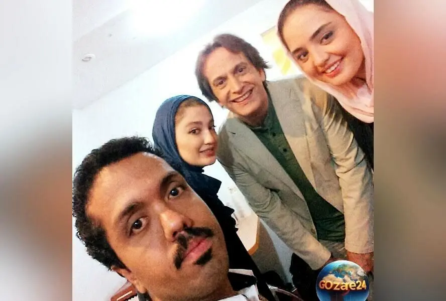 نماز خواندن بازیگر سریال ستایش روی دیوار چین؛ لحظه‌ای معنوی و پر بازدید در شبکه‌های اجتماعی