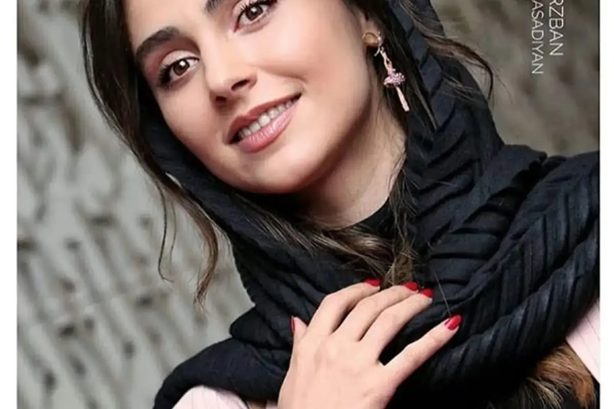 تصویر جدید لاله مرزبان در ماشین با چشمان خمار و حال و هوای غمگین؛ بازیگر محبوب ایران در صفحه اینستاگرام