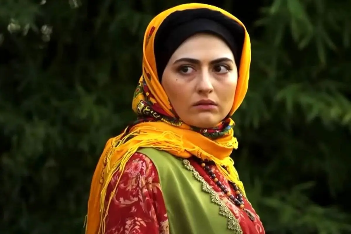 بیوگرافی و حواشی زندگی پریسا دوستی بازیگر سریال سوجان | از تئاتر تا نقش انیس در تلویزیون