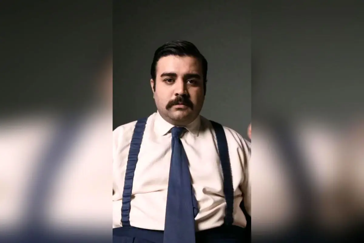 "نمایش «قلب نارنگی» با ۱۵۰ اجرای موفق و بلیتفروشی جدید در تیوال – برادر کوچک در نقش محمدرضا محمدپور"