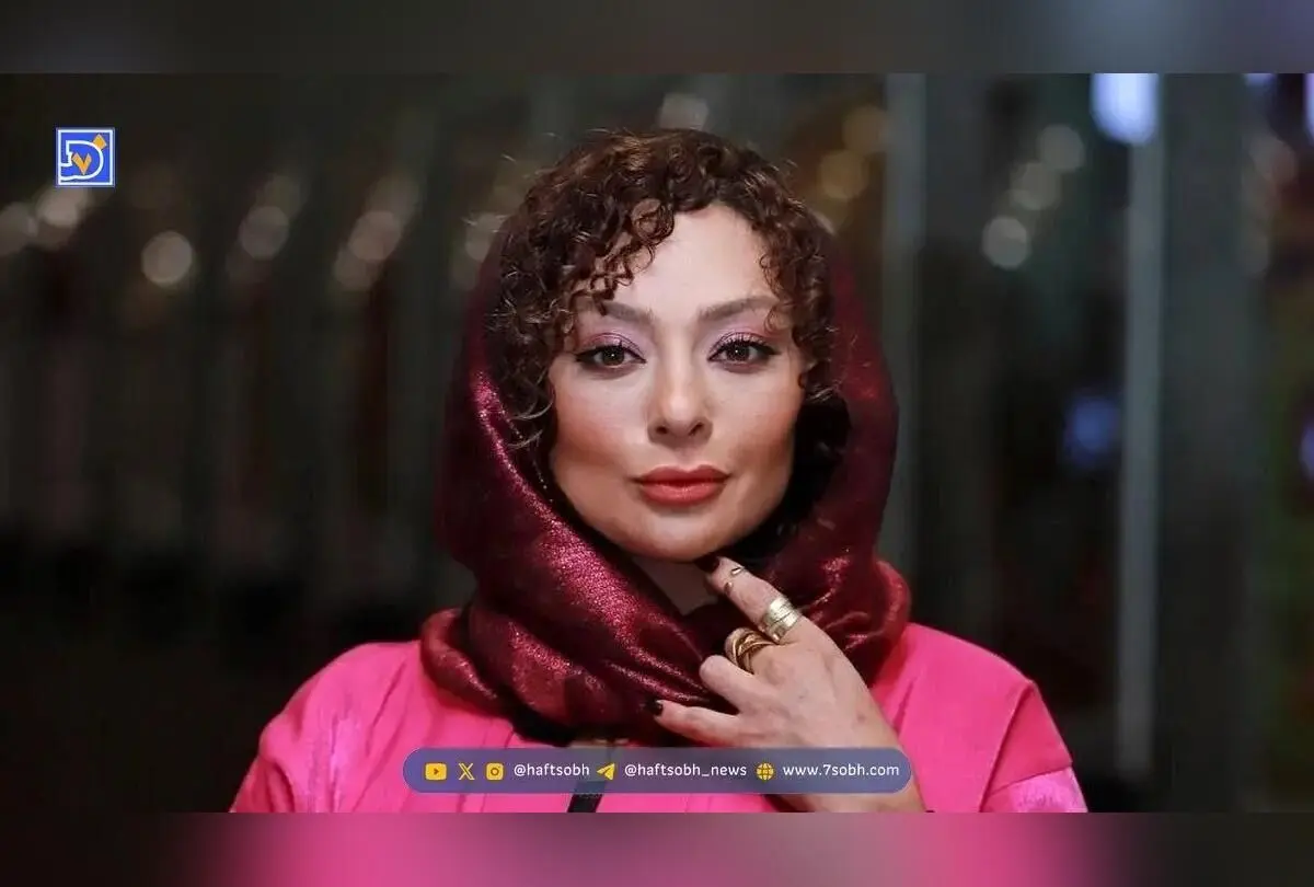 عکس‌های تولد لاکچری یکتا ناصر با تم قرمز و حضور مادر و خواهرش در شب ۴۲ سالگی