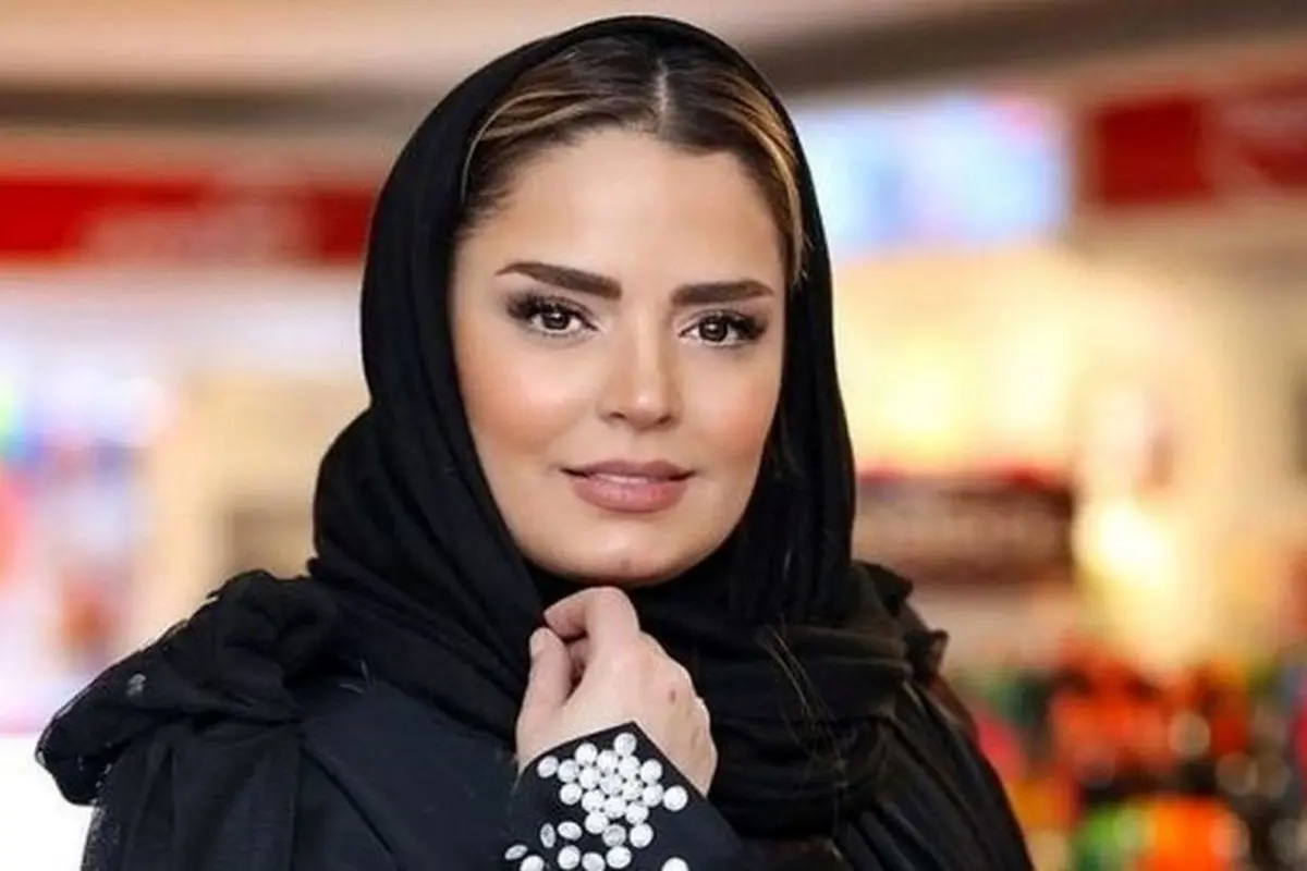 استایل دلنشین سپیده خداوردی در میان گلهای سفید و چکیده | زندگی شخصی و حرفهای بازیگر محبوب