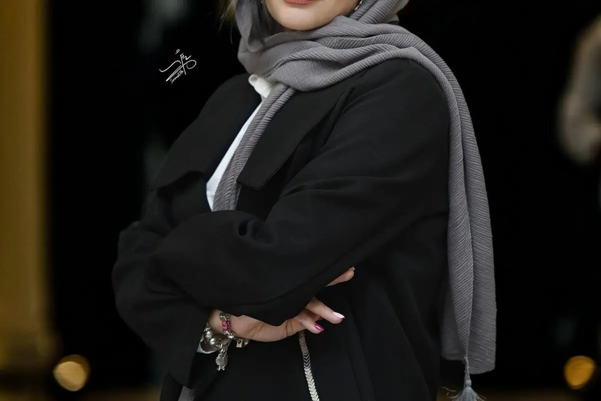 تصویر متفاوت و زیبای لیندا کیانی در تاریکی و تلالو شمع‌ها + بیوگرافی و فعالیت‌های هنری بازیگر محبوب