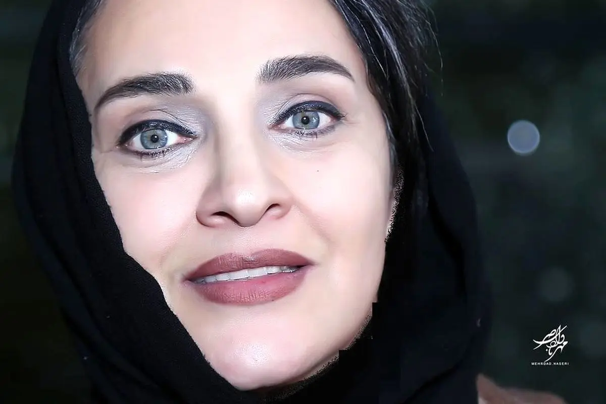رویا نونهالی در پشت صحنه «سرایل بوی باران» با عروس کم سن و سال در یک سلفی جالب