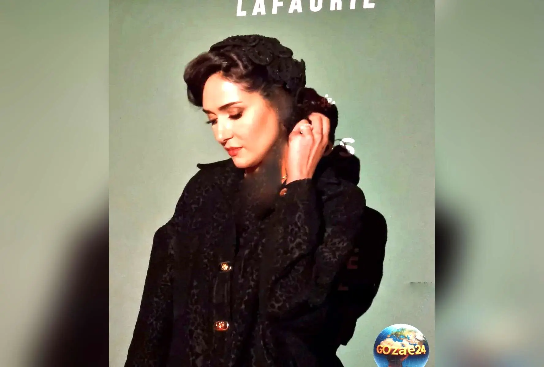 پریناز ایزدیار از تجربه بازی در نقش مهناز در «زن و بچه»: موهای سفید ناگهانی و سختی‌های بازی در گفت‌وگو با «فیلم امروز»