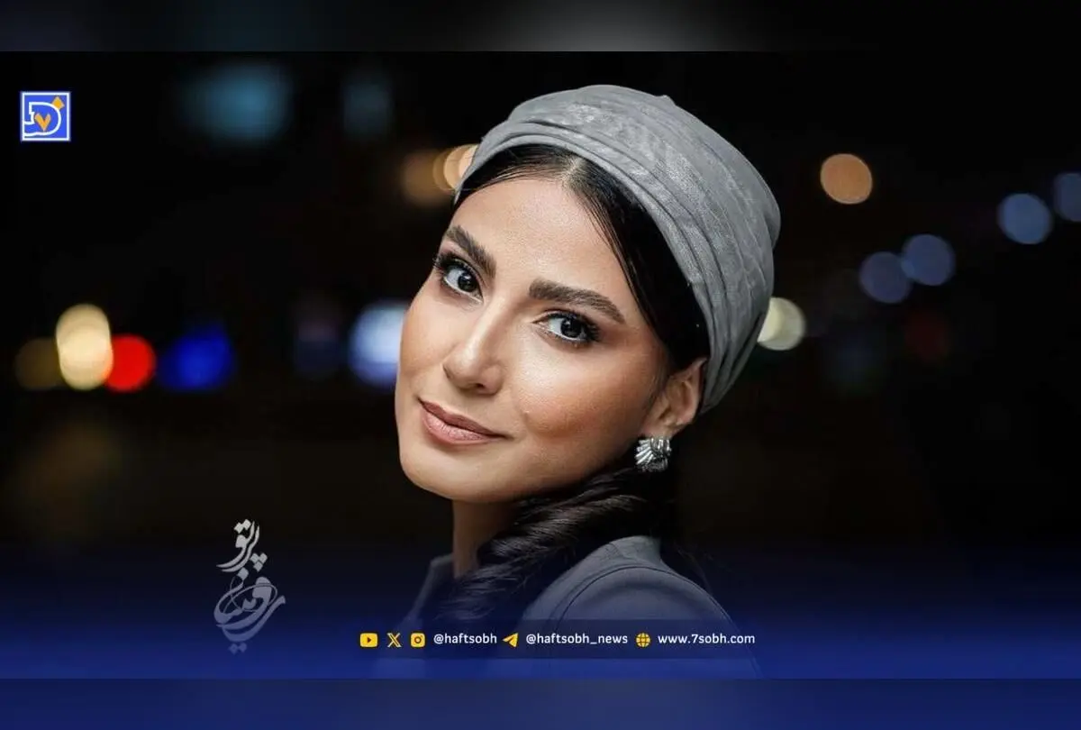 استایل خاص سمیرا حسن‌پور در دبی با ساعت نمادین خلیج فارس و نمادهای فرهنگی ایرانی