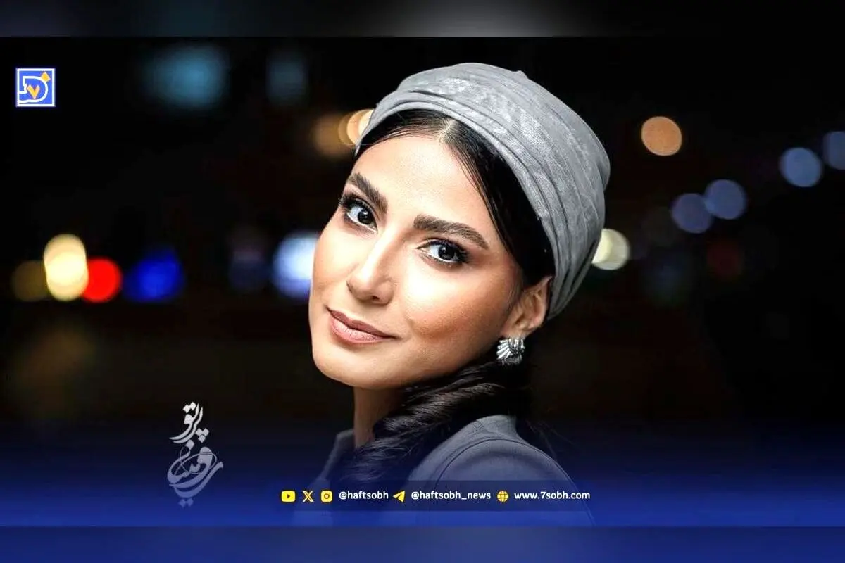 استایل خاص سمیرا حسن‌پور در دبی با ساعت نمادین خلیج فارس و نمادهای فرهنگی ایرانی