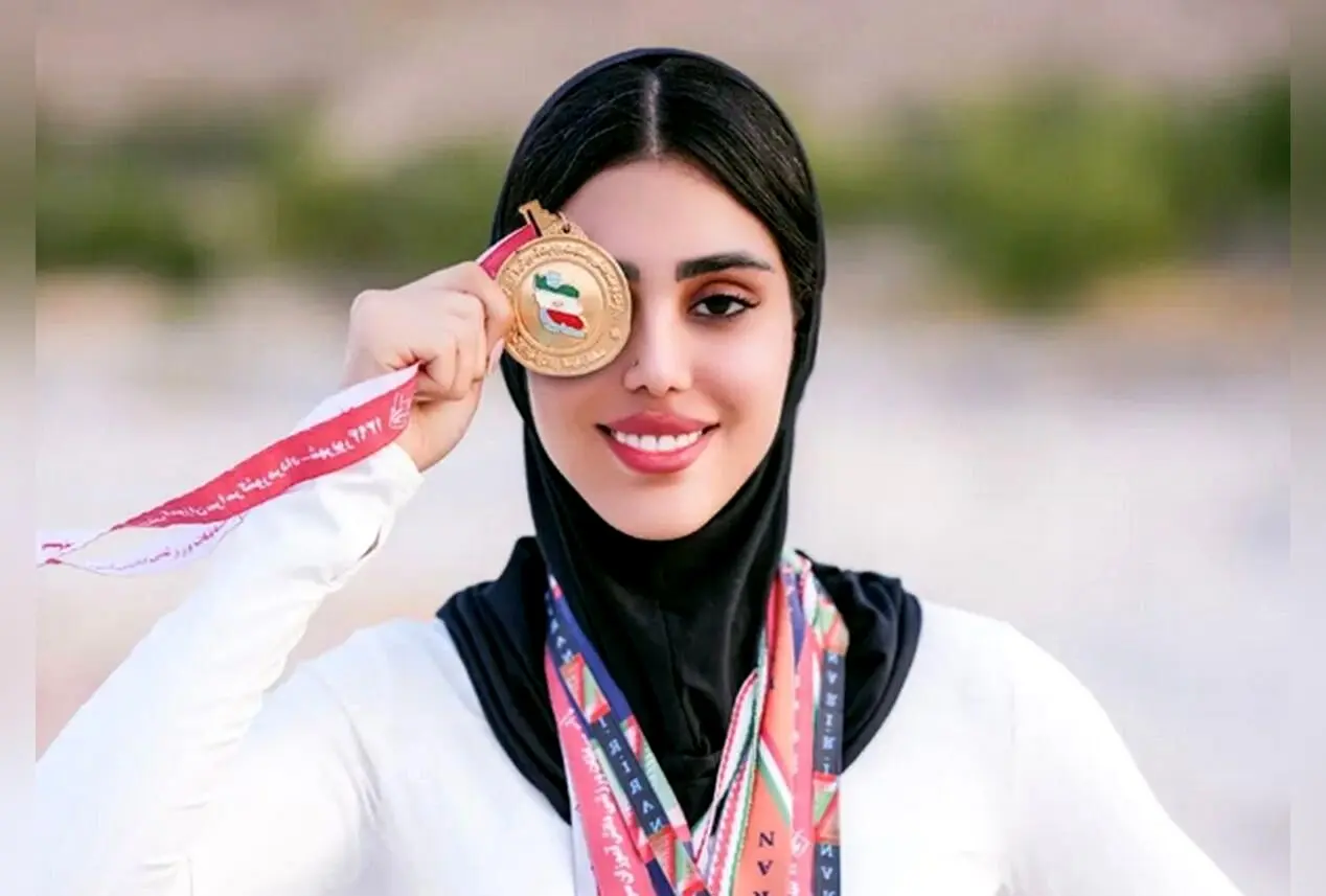 بیوگرافی سپیده عظیمی، دختر دهه هشتادی و ستاره عروسکی تیم ملی هندبال ایران + عکس‌های خاص و جذاب