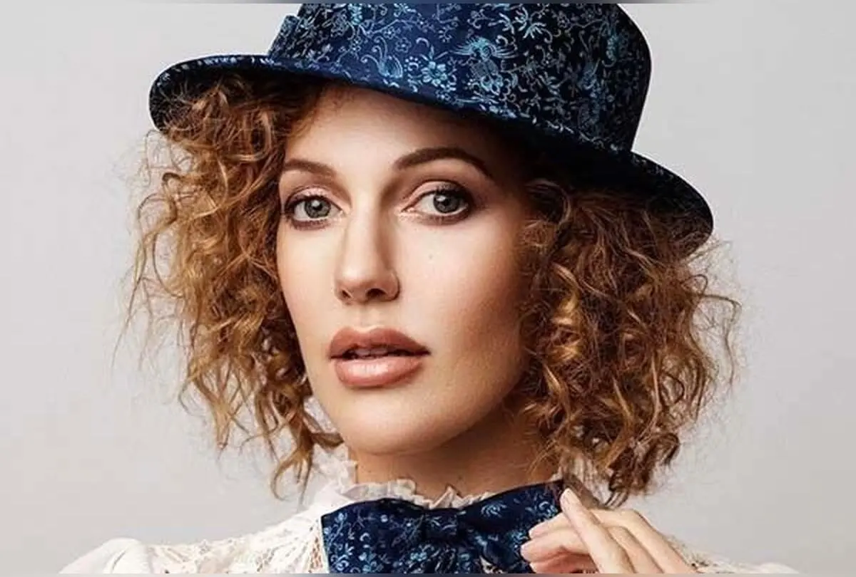 تصویر جدید و لوکس از خانه شیک و اسپورت مریم اوزرلی بازیگر ترک‌تبار | طراحی داخلی مدرن و خاص