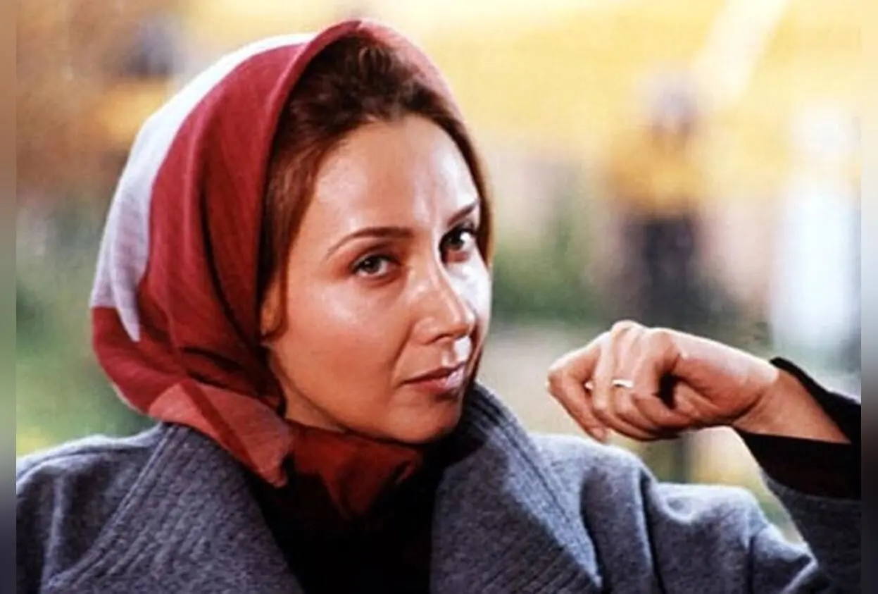 بیوگرافی و زندگی شخصی کتایون ریاحی؛ بازیگر، نویسنده و فعال اجتماعی معروف ایران و مصر