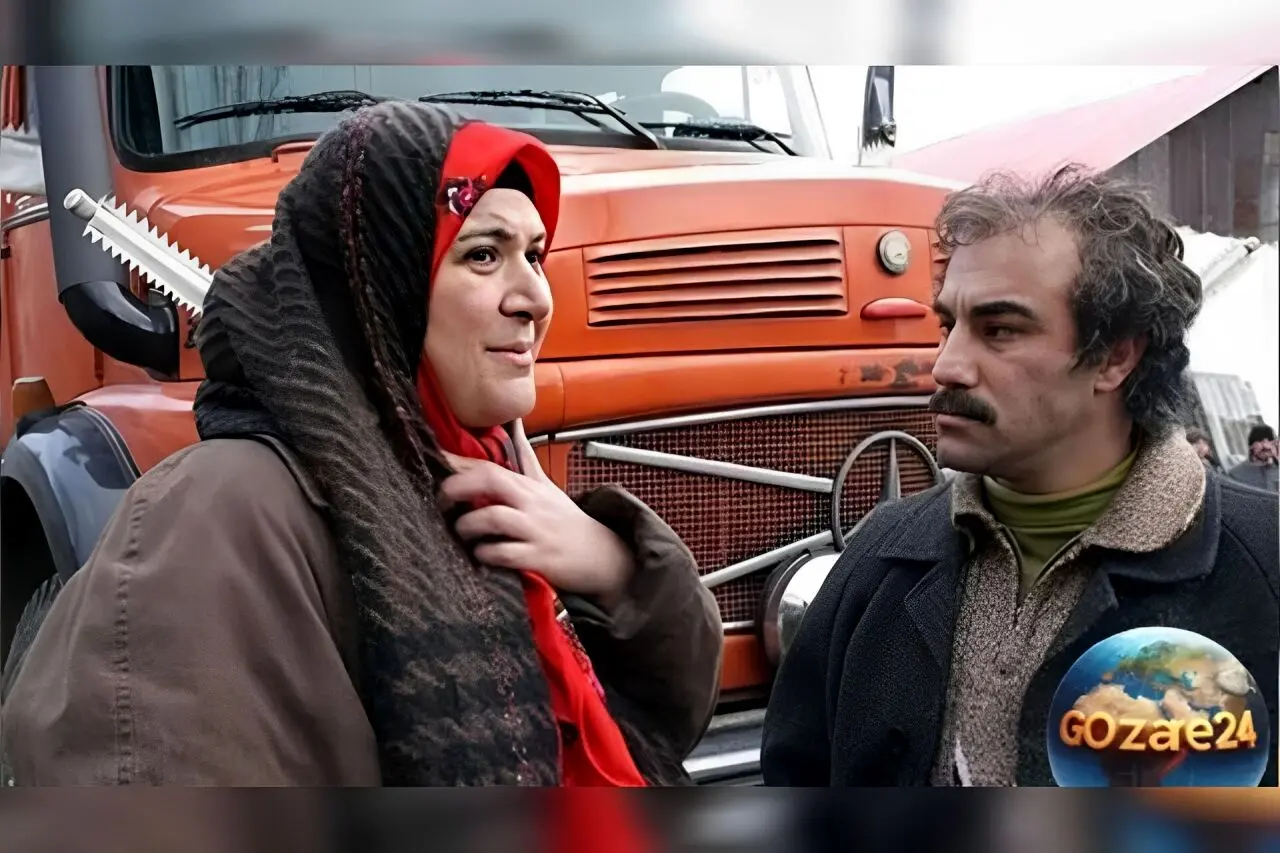 تصاویر حلقه‌های ساده و شیک محسن تنابنده و همسرش + بیوگرافی و جزئیات ازدواج بازیگر پایتخت