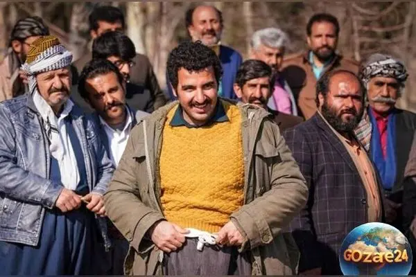 تصویر بامزه و شیطنت‌آمیز پاشا جمالی در نقش مهیار در سریال نون خ؛ لحظه‌ای جالب و دیدنی