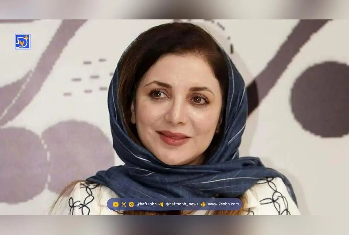 عکس‌های خاص رویا میرعلمی با استایل لاکچری و رسمی در مراسم اکران فیلم «سینما شهر قصه»