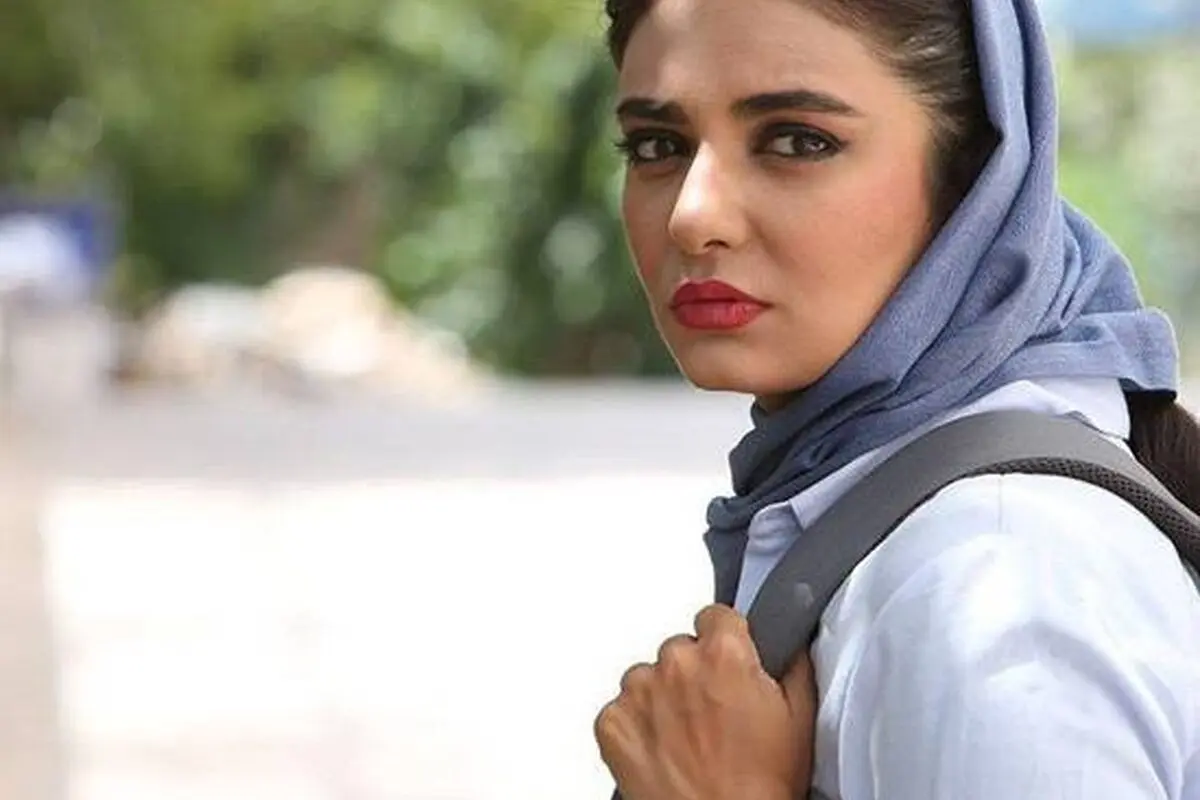تصاویر سفره هفت سین لوکس و منحصر به فرد لیندا کیانی؛ تزیین شیک و خاص برای نوروز ۱۴۰۴