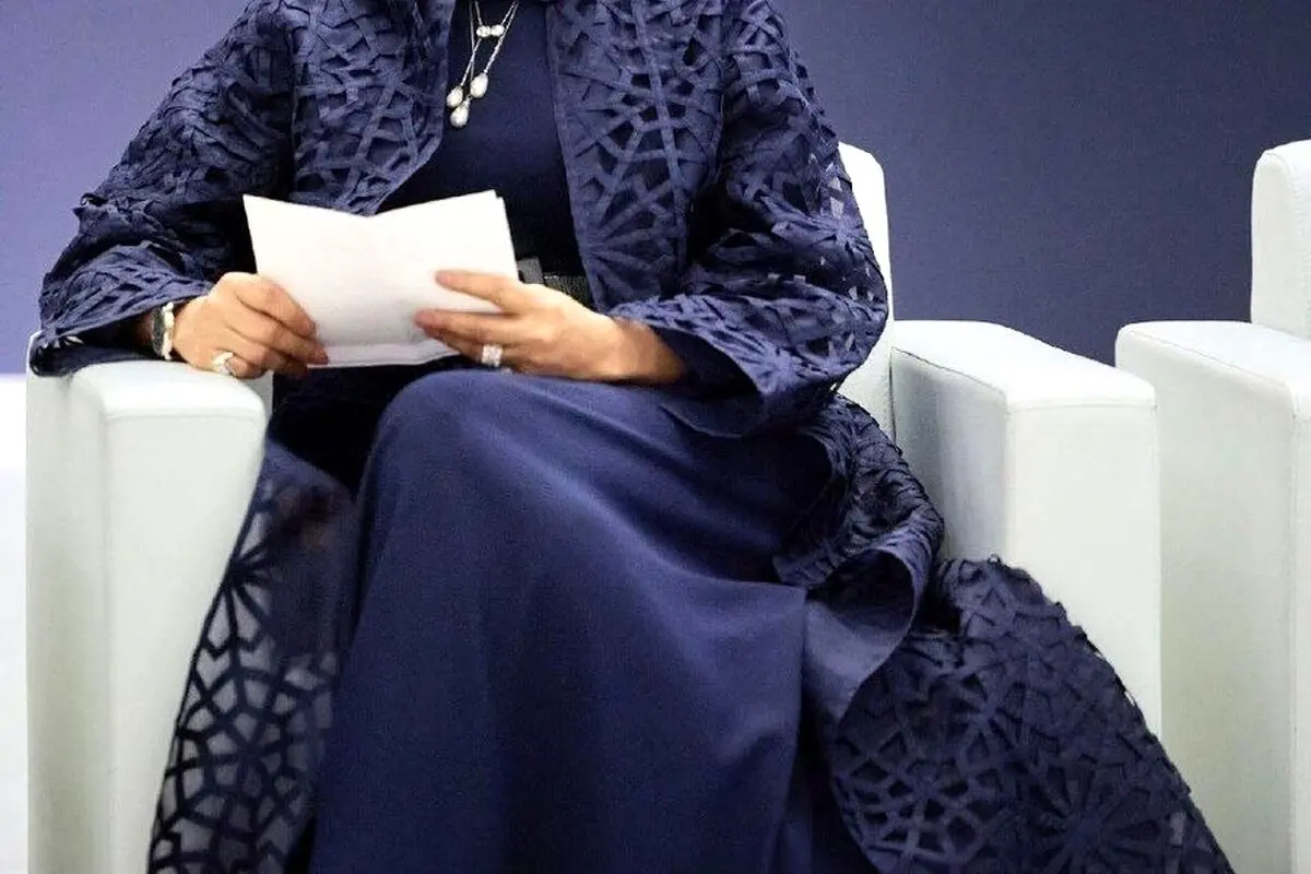 تصاویر و ویدیوهای دیدنی از شادی مادر جوان امیر قطر پس از پیروزی مراکش در جام جهانی 2022 + واکنش کاربران