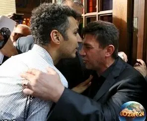 دیدار امیر قلعه‌نویی و عادل فردوسی‌پور در مراسم ختم داریوش مصطفوی؛ گرامیداشت پیشکسوت فوتبال ایران و خاطرات گذشته