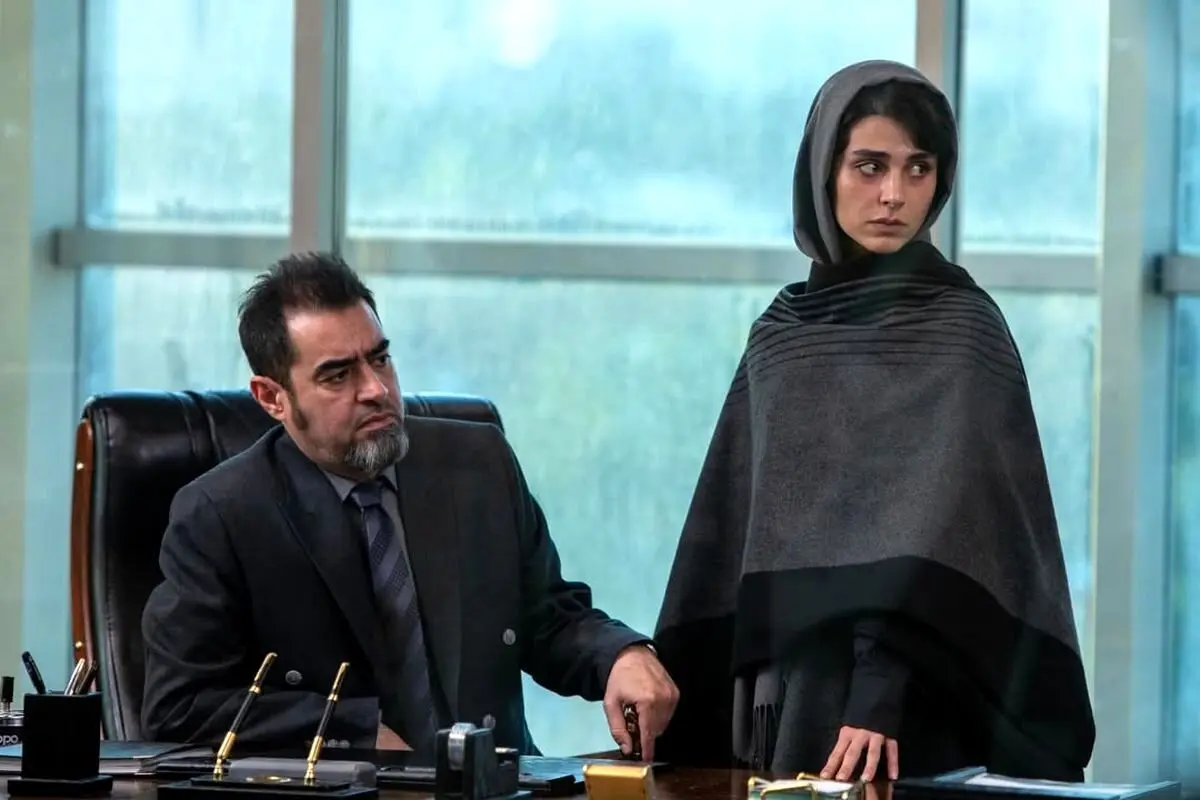 تصاویر جدید پشت‌صحنه سریال «آبان»؛ لحظاتی صمیمی و واقعی از بازیگران محبوب