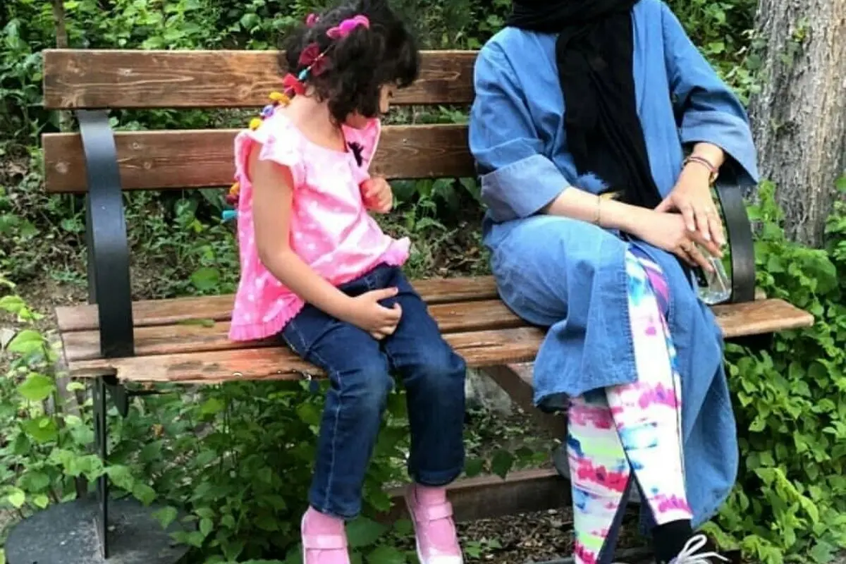 کیک تولد 7 سالگی دختر شبنم قلیخانی با طرح پروانهای و جشن باکلاس + عکس