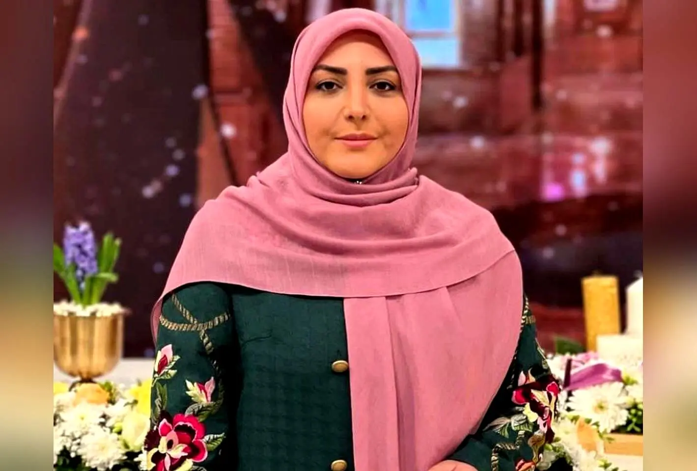 بیوگرافی کامل و حواشی جالب المیرا شریفی مقدم، مجری محبوب شبکه خبر + زندگی شخصی و تصاویر دیده‌نشده