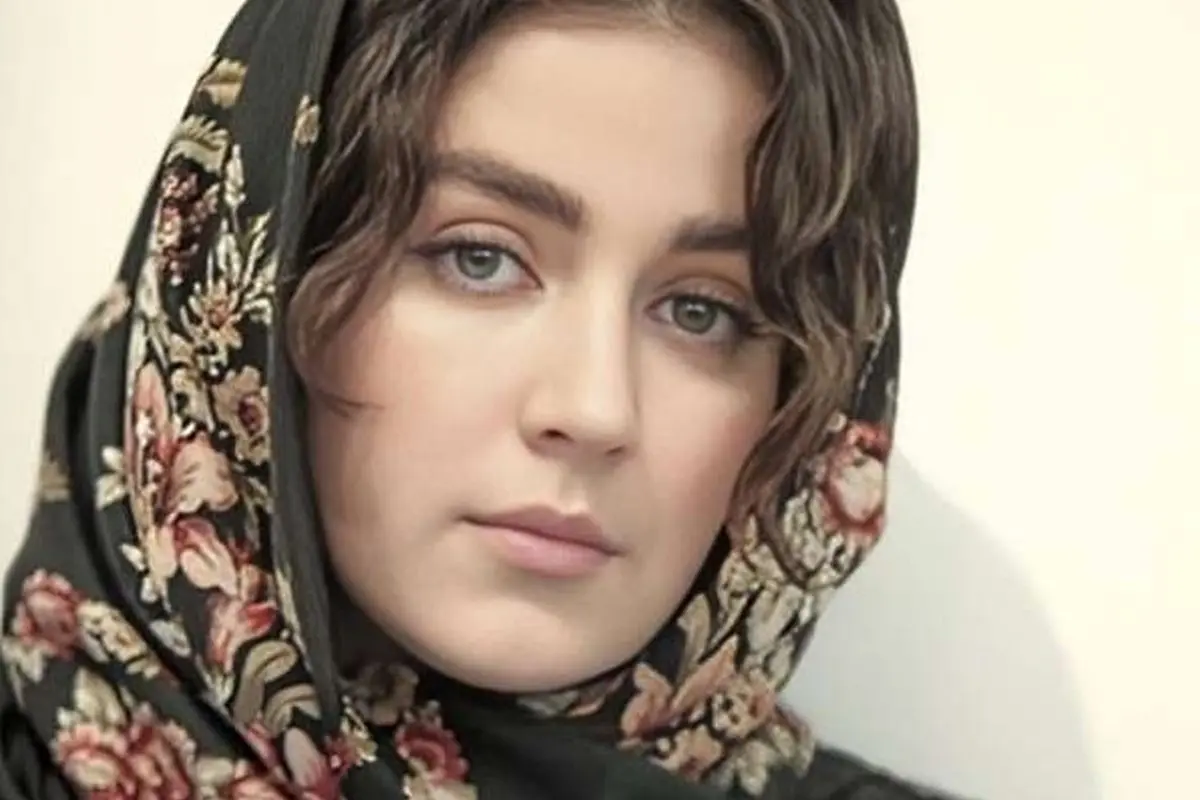 عکس رویایی افسانه پاکرو در کنار دریا؛ لحظهای آرام و زیبا از ستاره محبوب ایرانی