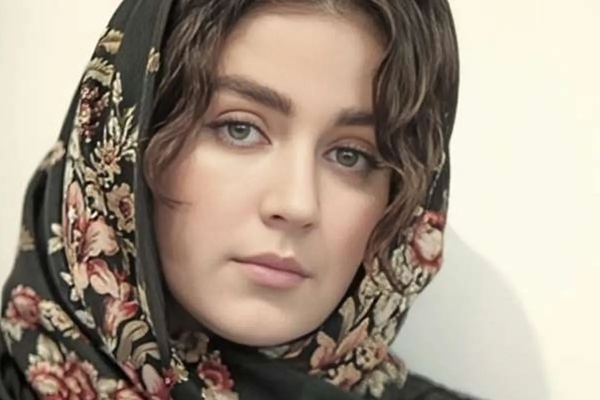 عکس رویایی افسانه پاکرو در کنار دریا؛ لحظه‌ای آرام و زیبا از ستاره محبوب ایرانی