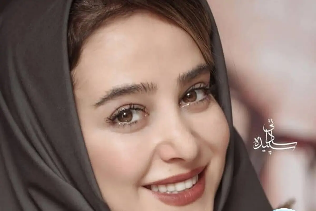 جشن 30 سالگی الناز حبیبی در حیاط خانه با طراحی خلاقانه اوستا قناد تهرانی