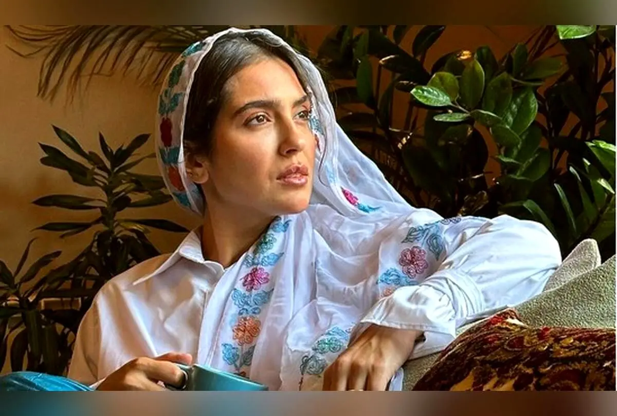 مونا کرمی پس از تولد فرزند؛ چهره متفاوت و هنرمندانه‌اش در قالب یک عکس خاص