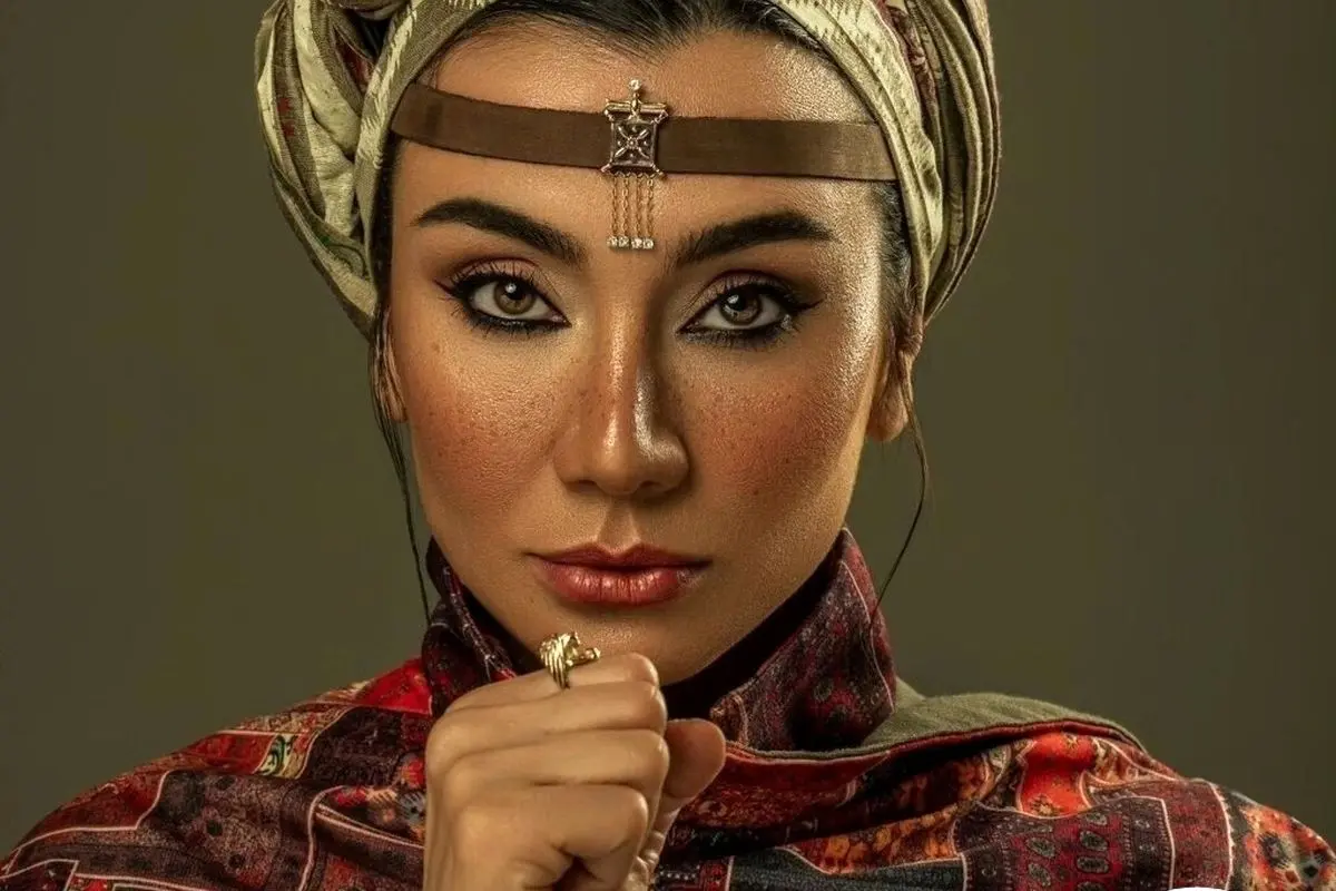 زندگی خصوصی و عکسهای جذاب خاطره حاتمی بازیگر محبوب ایرانی