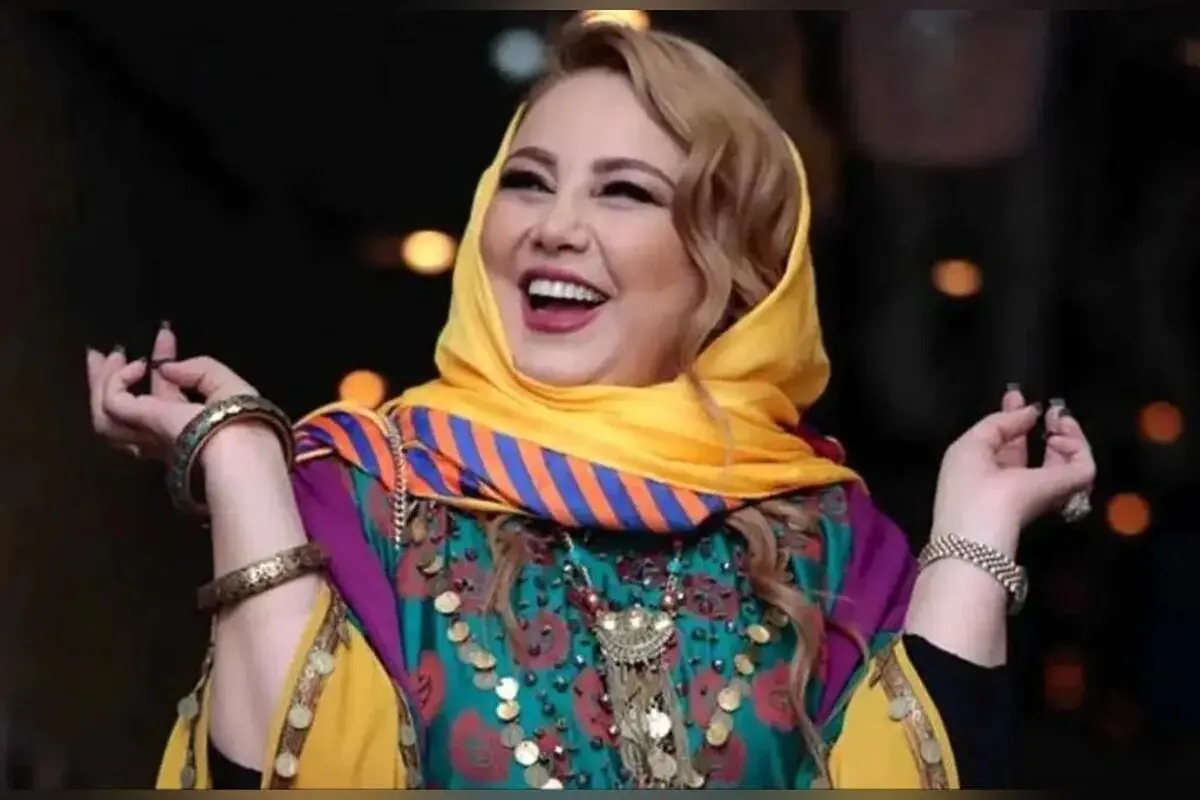 دکوراسیون لوکس و شخصی خانه بهنوش بختیاری در برنامه «شام ایرانی» | معرفی کابینت، فرش و میز ناهارخوری
