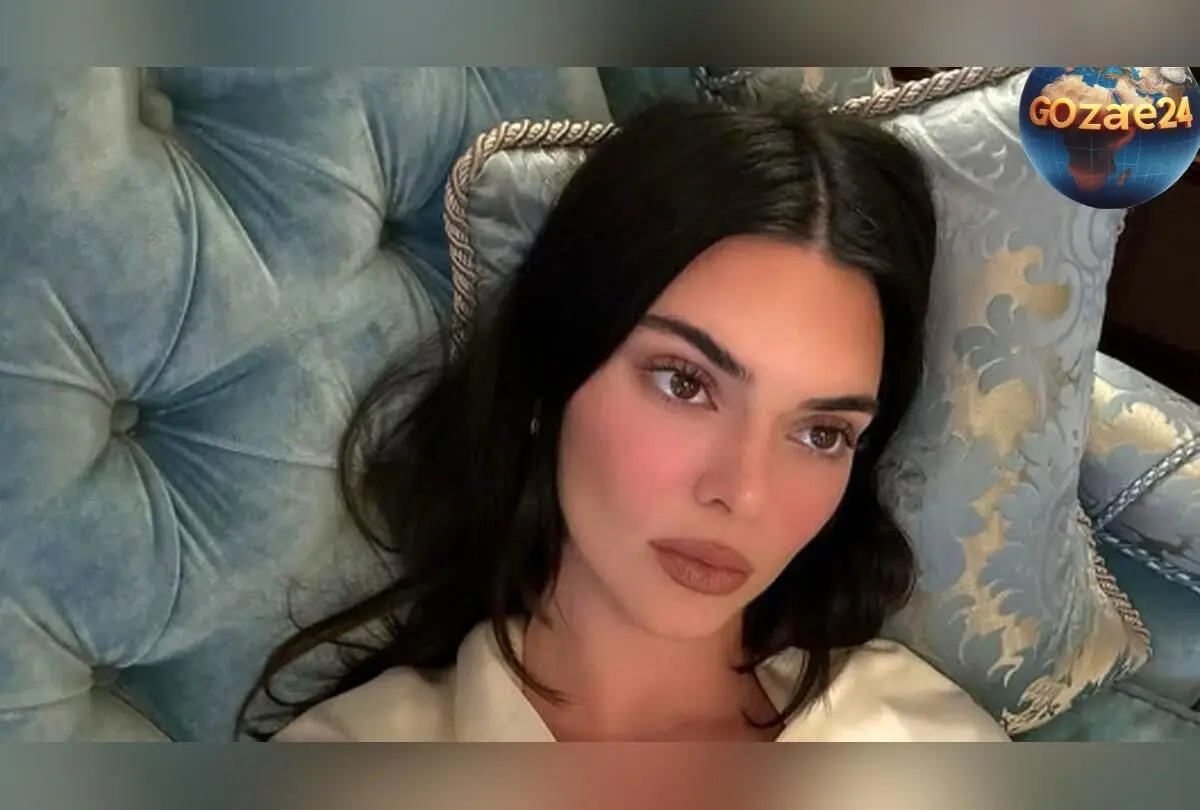 کندال جنر با استایل متفاوت و روسری کوچک، سوپرمدل جهانی در هفته مد پاریس را شگفت‌زده کرد!