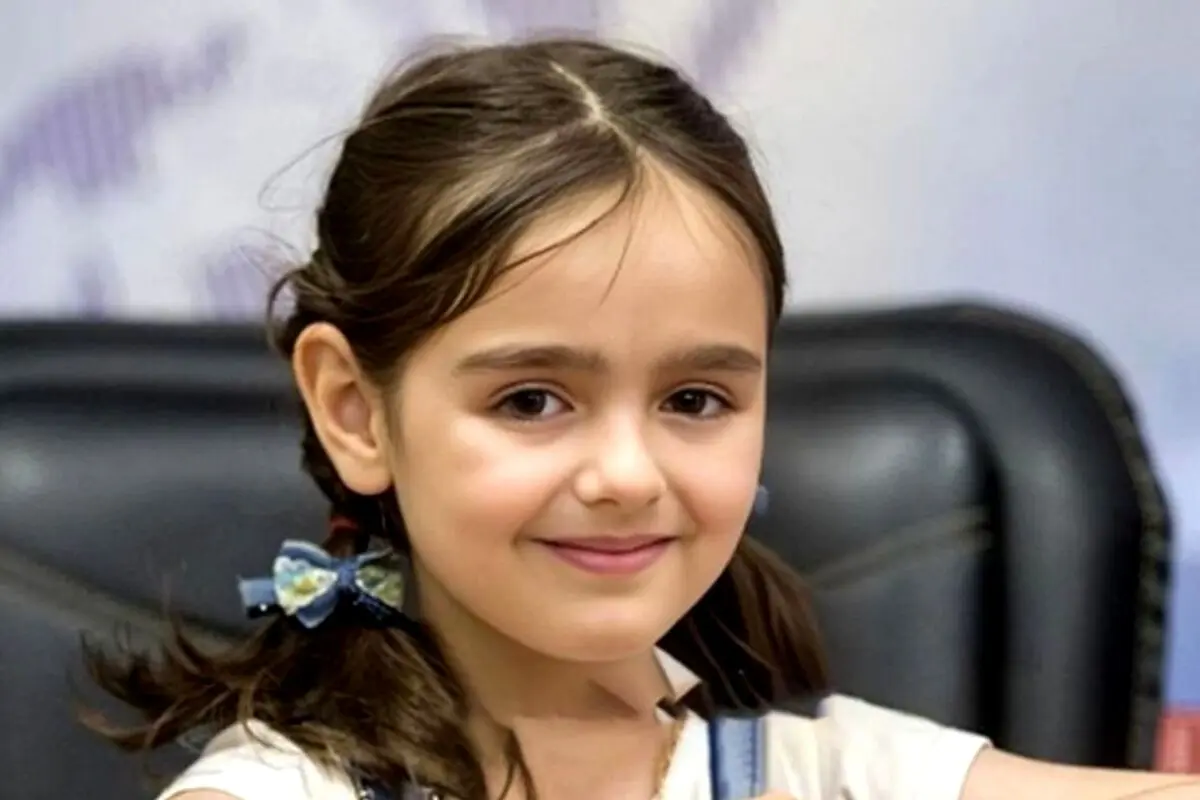 تصویر جدید و جالب از مژگان (مومو) بازیگر بچه مهندس در ۱۴ سالگی پس از ۷ سال + عکس و جزئیات