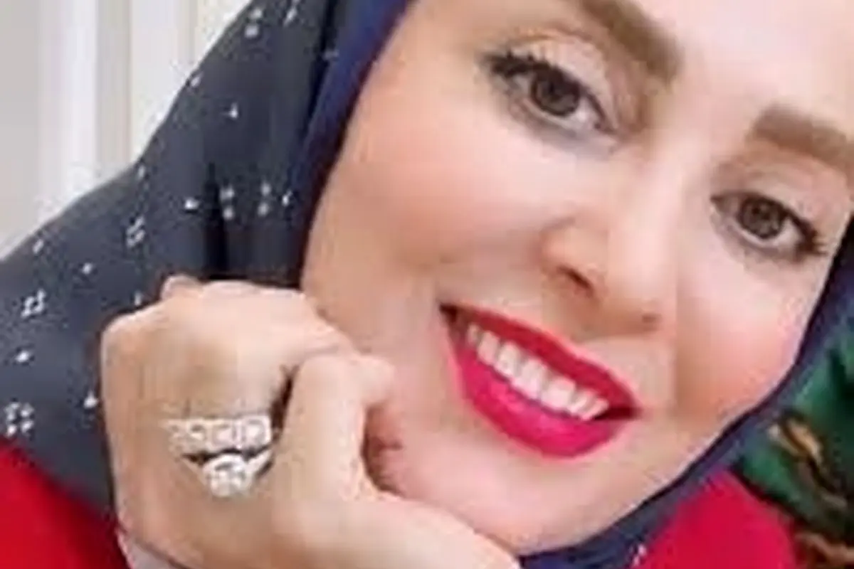 لحظات خنده دار و بامزه مجریان معروف در برنامه‌های تلویزیونی ایران؛ مجموعه‌ای جذاب و پربازدید