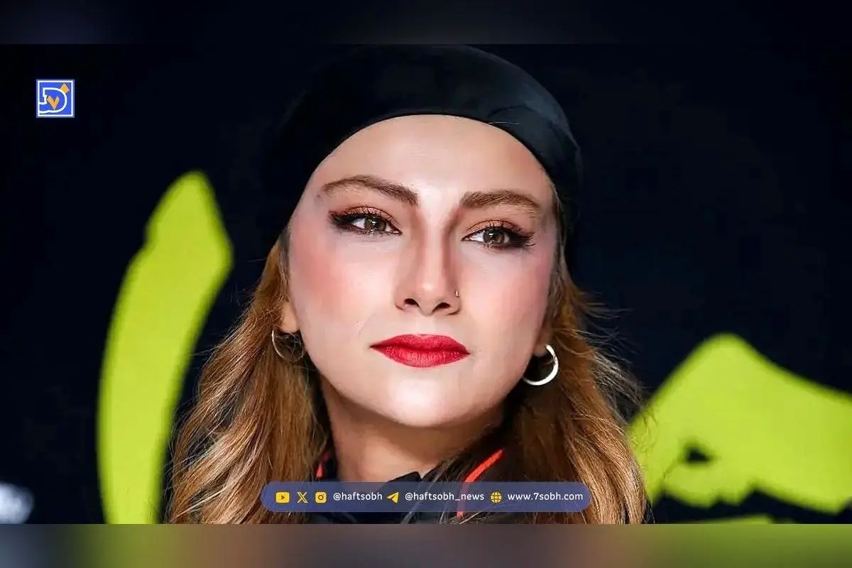 بیوگرافی محیا دهقانی و استایل خیرهکنندهاش در مراسم اکران فیلم «سینمامتروپل»