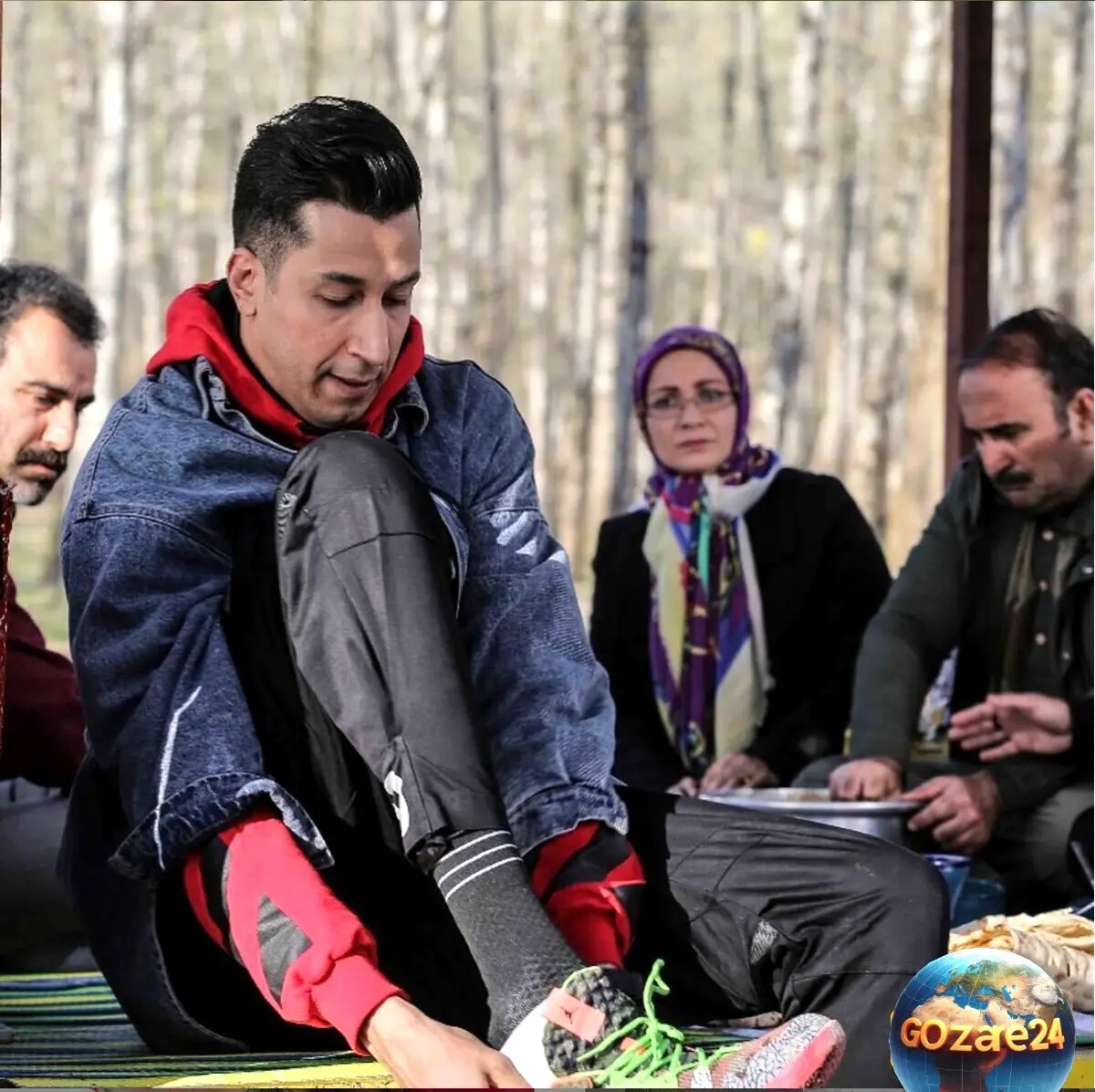 بهرام افشاری با انتشار عکسی از فوت مادربزرگ شیرین و دلنشینش خبر داد؛ روحشان شاد