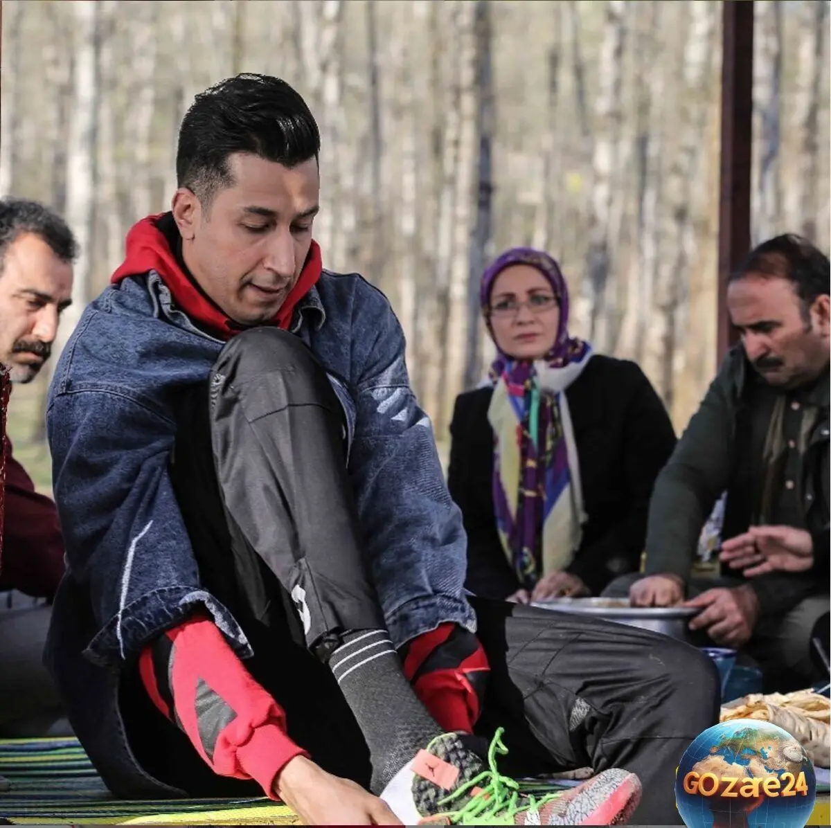 بهرام افشاری با انتشار عکسی از فوت مادربزرگ شیرین و دلنشینش خبر داد؛ روحشان شاد
