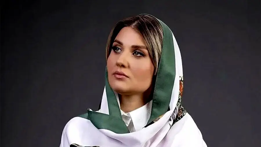 گلوریا هاردی ستاره جوکر بانوان بدون روسری در تلویزیون
